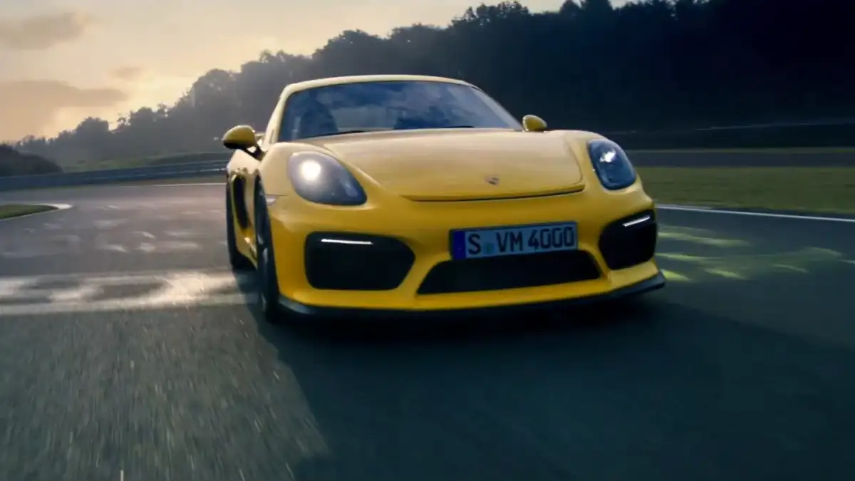 Porsche - Cayman GT4