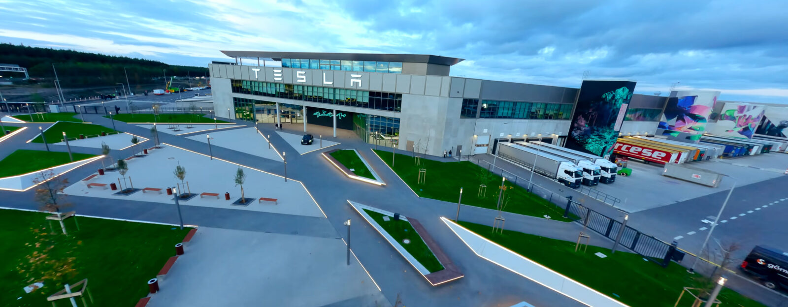 FPV Drone Team on Tesla 2.0 Fly Through 