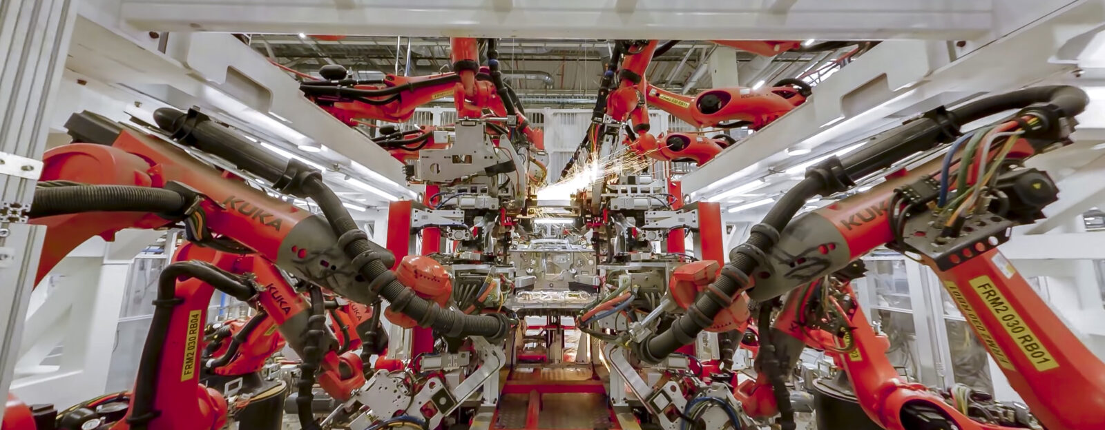 Tesla Giga Factory FPV Drone Pilot Skynamic Ferdinand Wolf